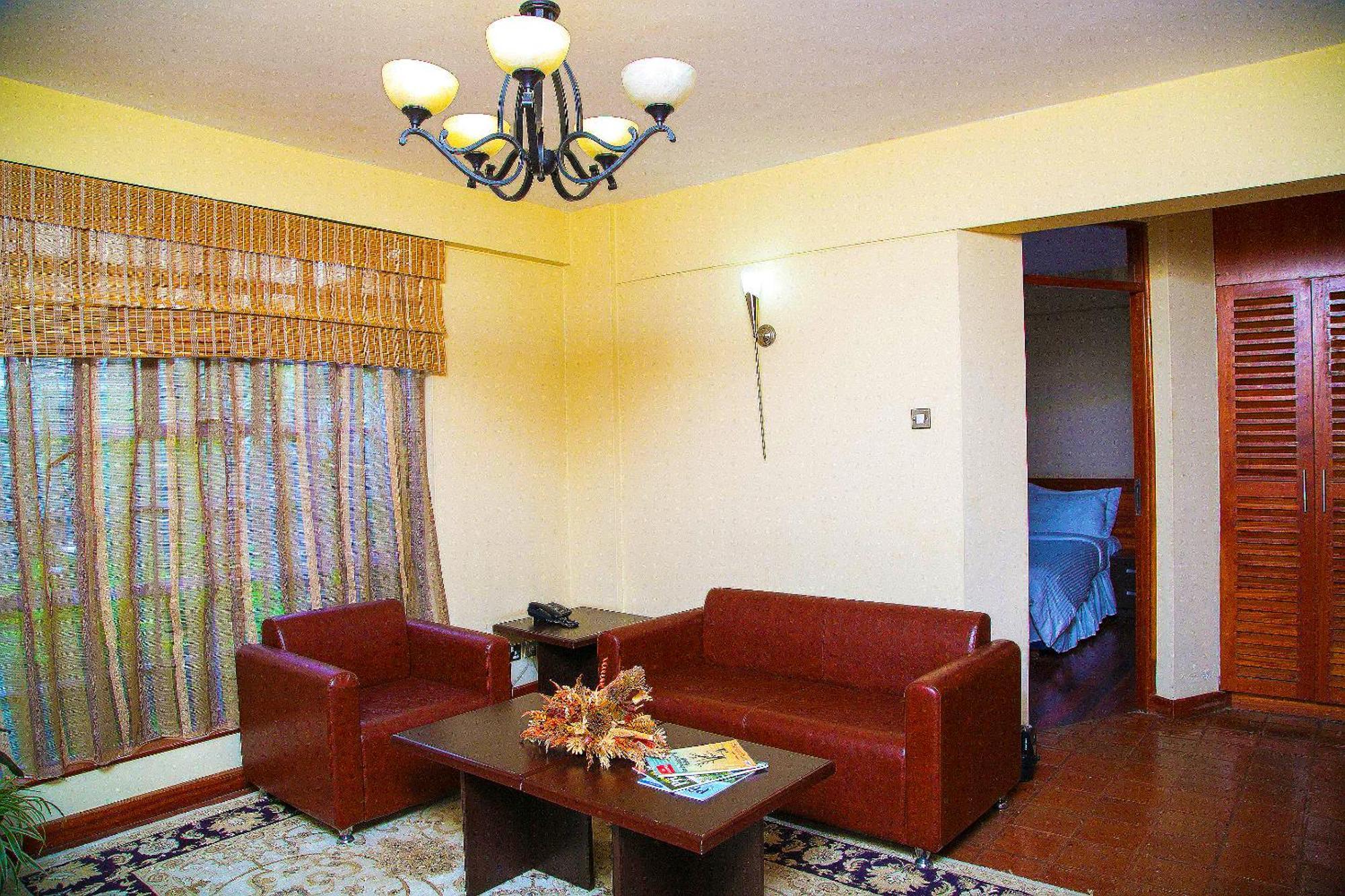 Batians Apartment Hotel Nairobi Habitación foto